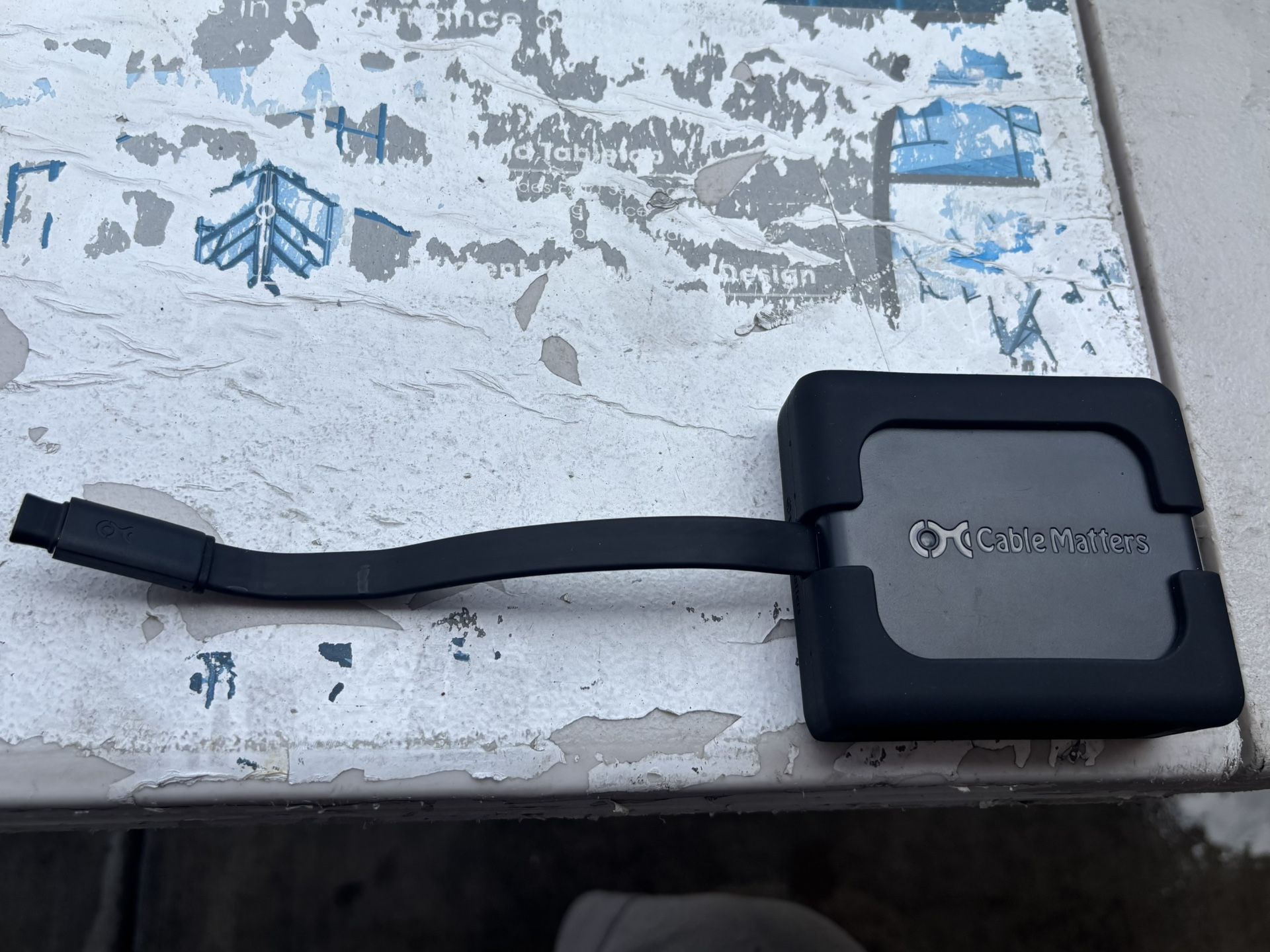 Cable Matters Dual Monitor USB C Hub