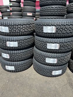 35*12.50r17 Arizon Set de Tires nueva con 50,000 millas de garantía
