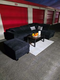 *Free delivery* usb Black curdoroy L right side sectional couch 2 piece storage ottoman couch only