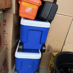 2 Coolers 