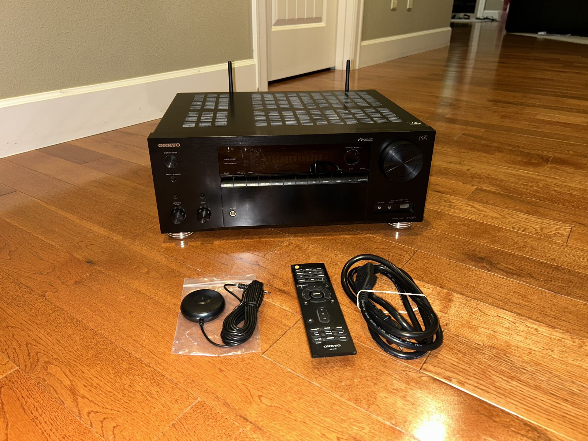 Onkyo RZ610 4K 7.2 channels AV Receiver