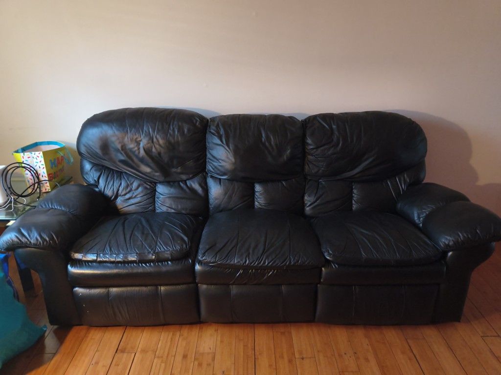 Recliner Sofa