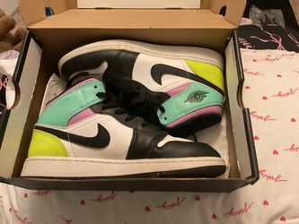 Air Jordan 1 Mid (GS)
