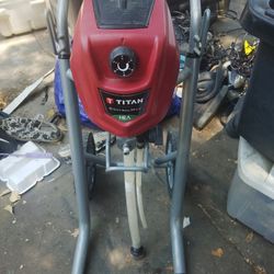Titan 1700 Pro Paint Spreyer