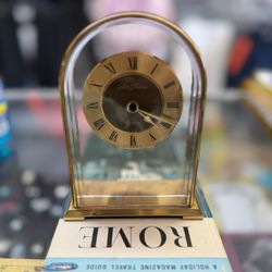 Seth Thomas Quartz Mantel Clock Germany