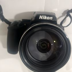 Nikon Coolpix P900