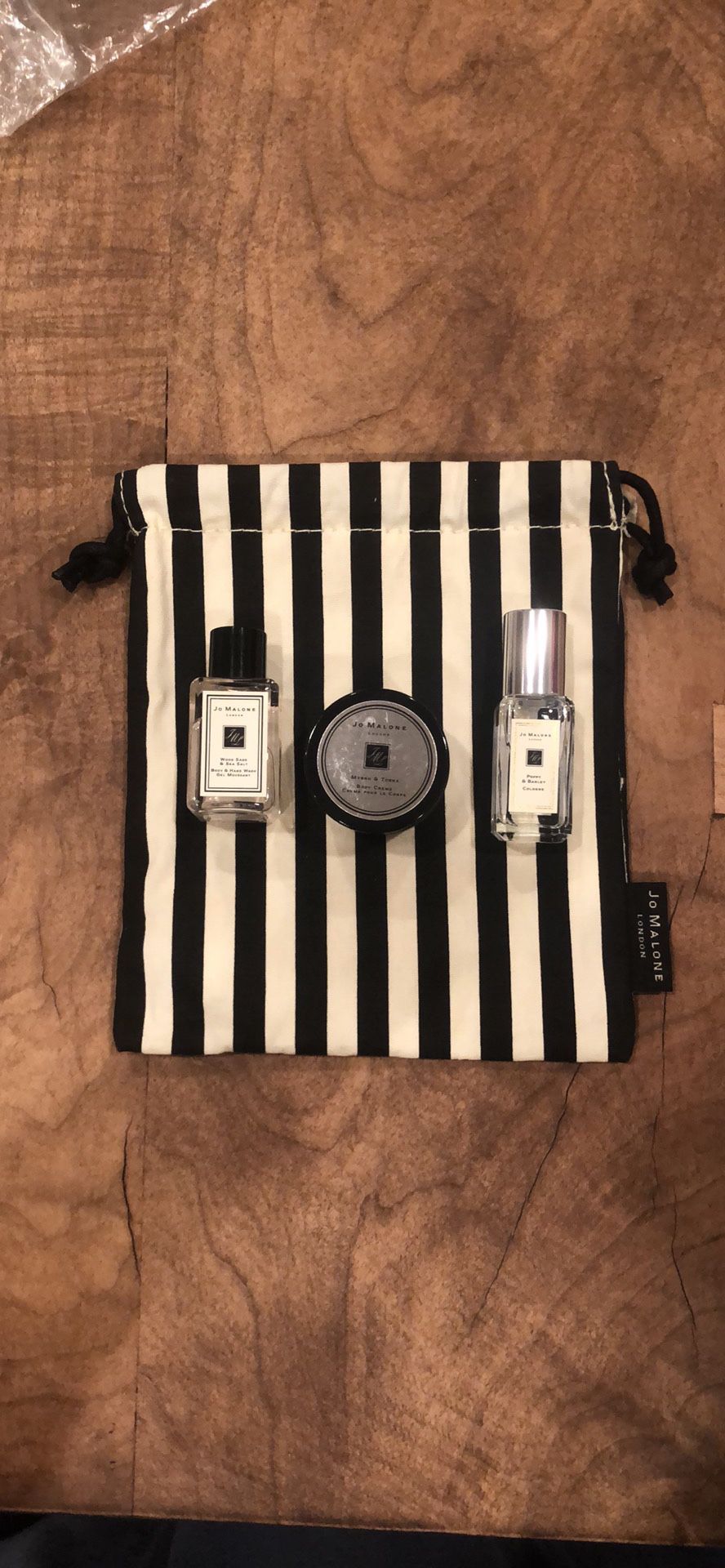 Jo Malone gift bag with 3 items