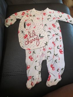 Baby Girls Onesie + Bib Set (3-6M)