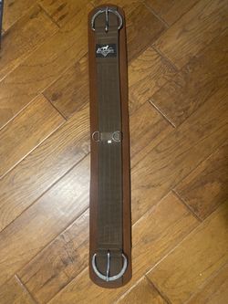 34 in Professional’s Choice cinch