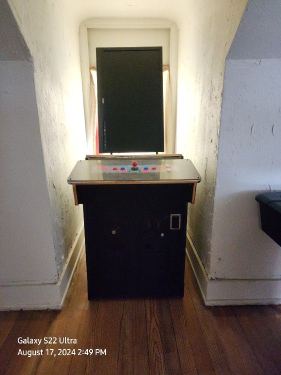 Multicade Arcade Machine