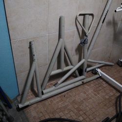 Invacare Trapeze 1000lb Capacity For Handicapped