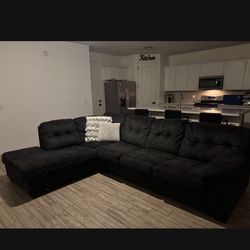 Sectional Couch 