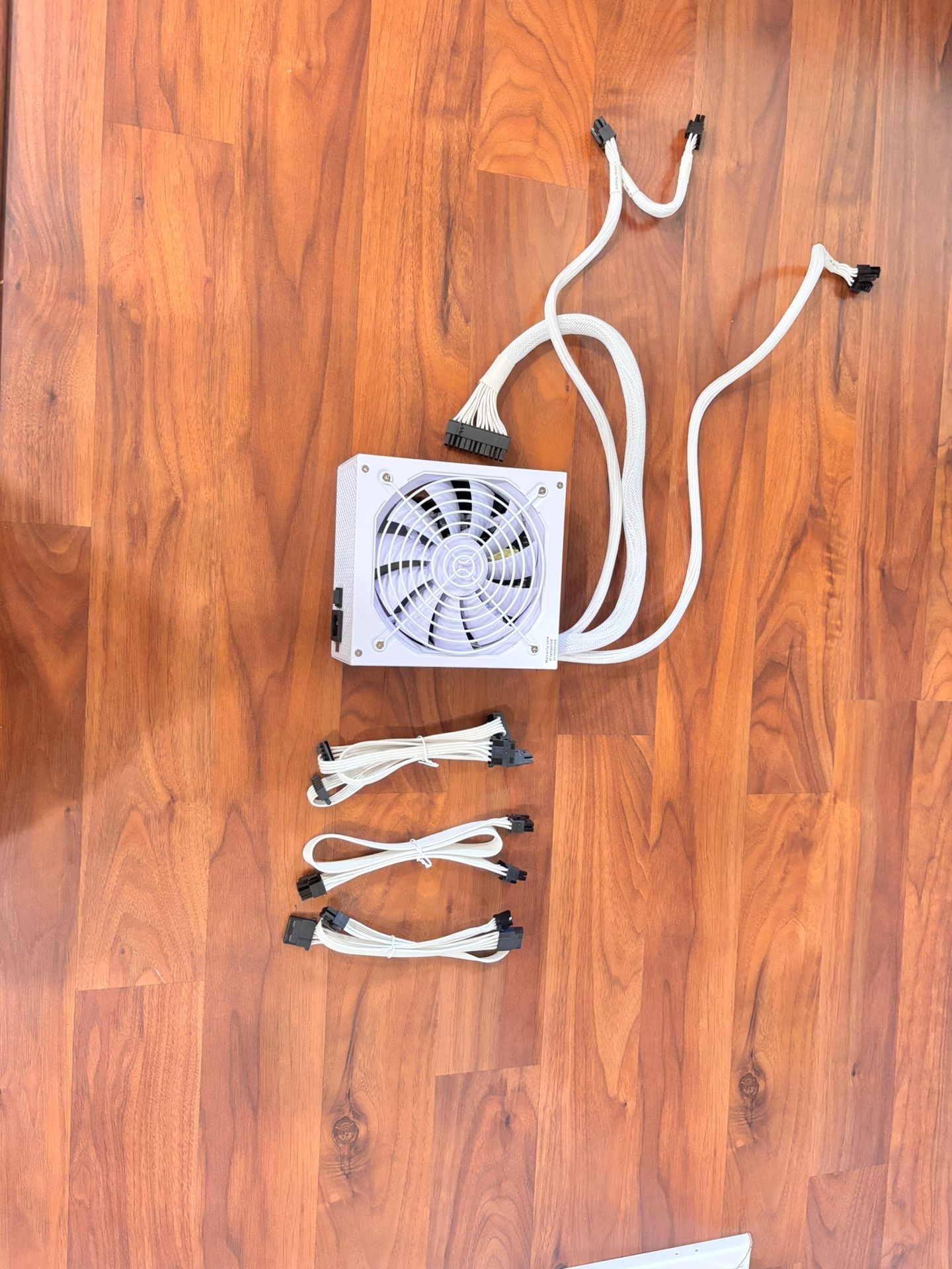 white semi modular 750w psu