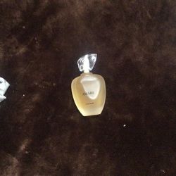 Amare perfume