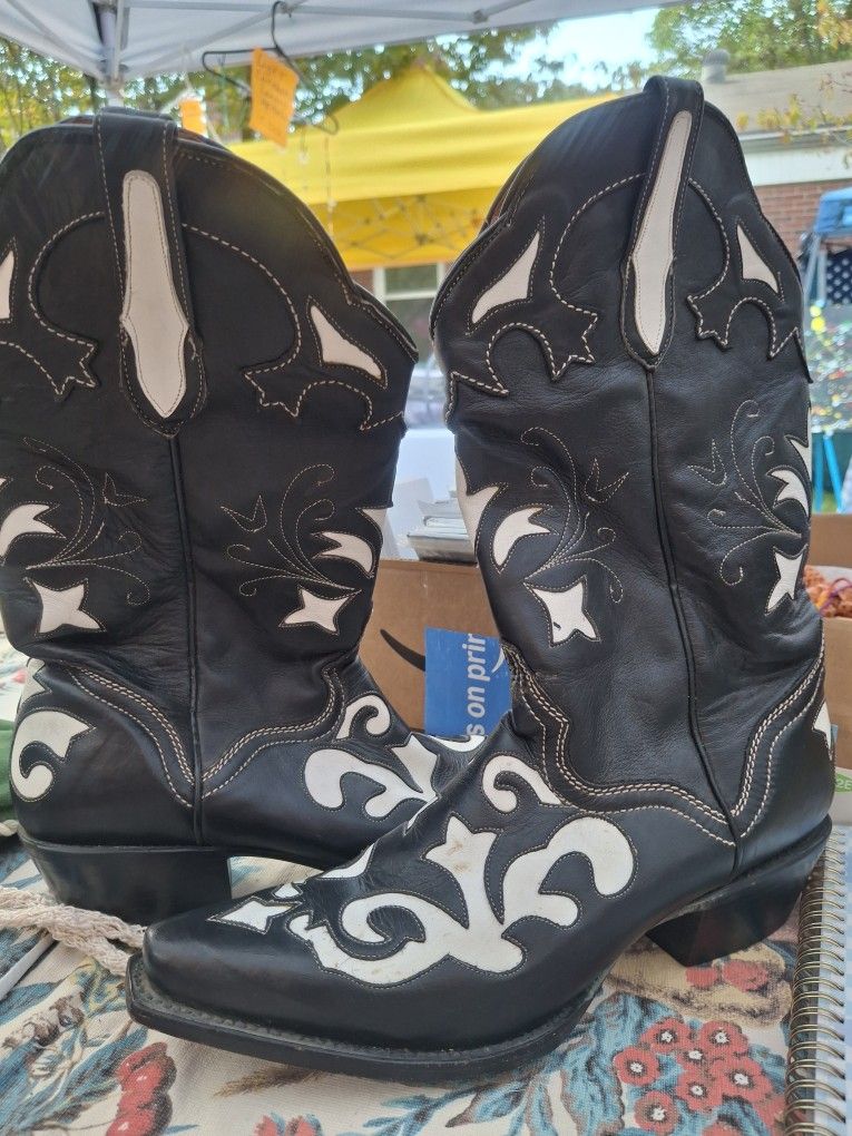 Dillon Cowboy Boots