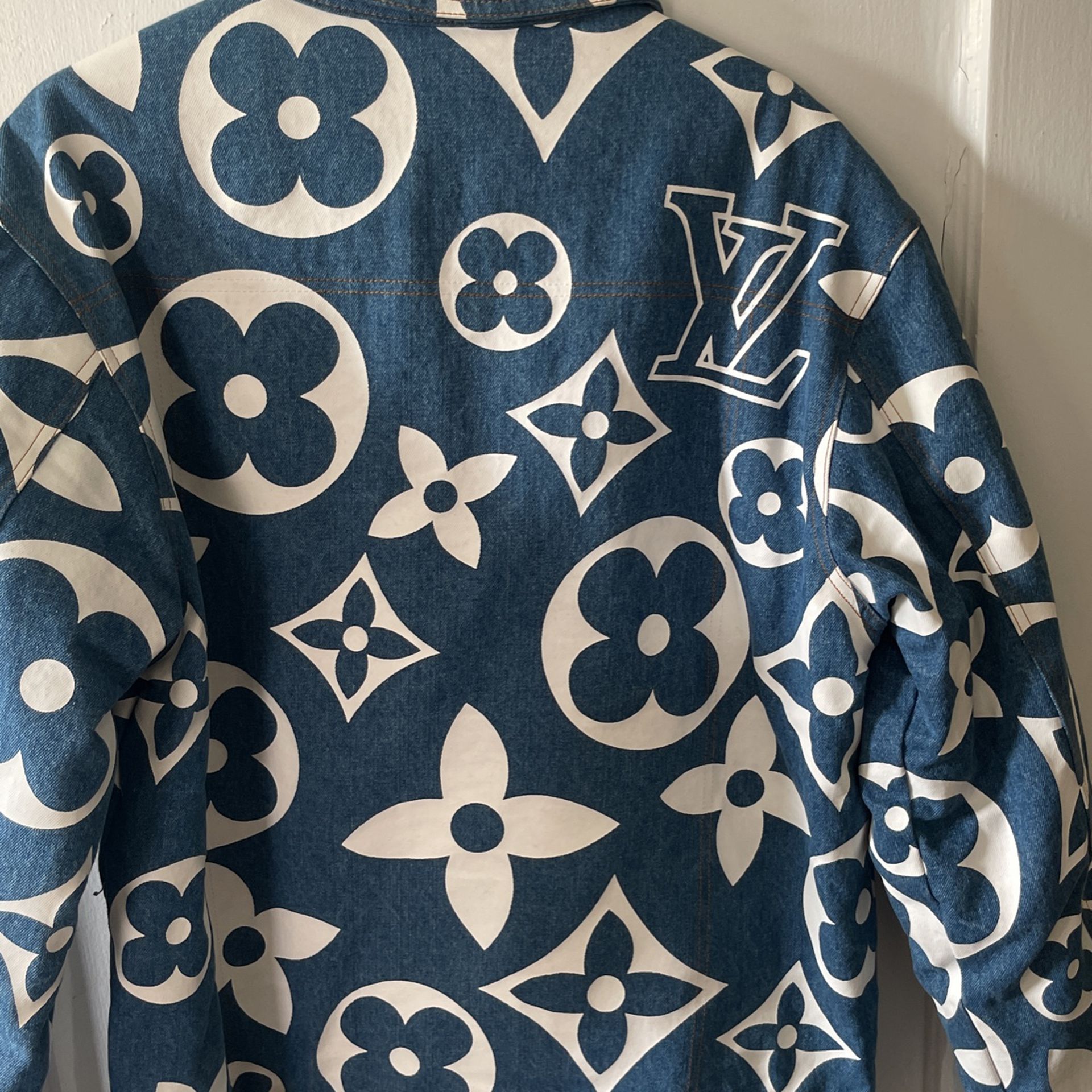 IMRAN POTATO LOUIS VUITTON JACKET for Sale in Queens, NY - OfferUp