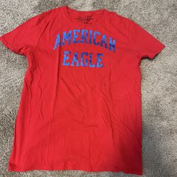 American Eagle Tshirt Size L