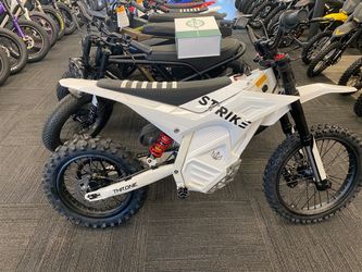 Shadow Strike 60V Electric Dirt Bike