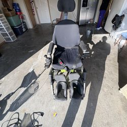 Power Chair Sedeo By Quickie