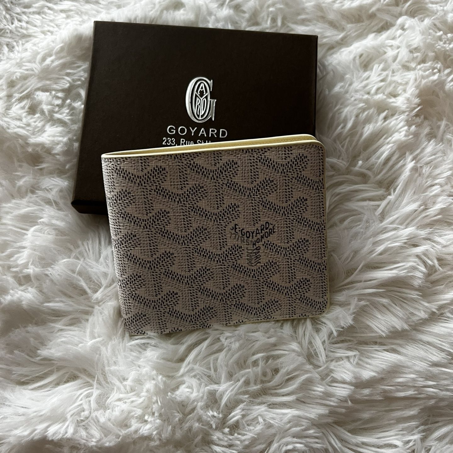 Authentic Goyard Wallet for Sale in Apopka, FL - OfferUp