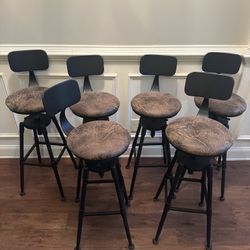 Bar Stools 