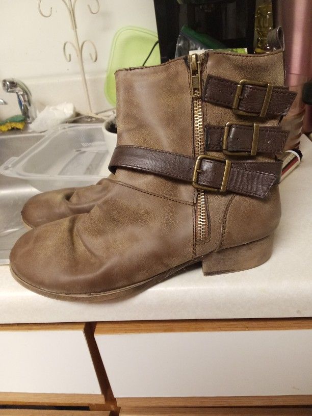 Heel Boots