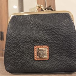 Dooney And Bourke Wallet