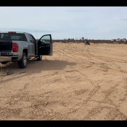 Terreno Plano Cercado 2.5 Acres 680 Flohero LN Twenty Nine Palms