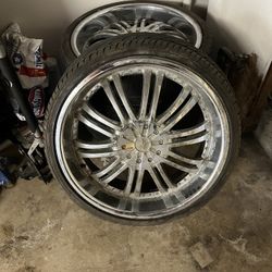 22 Inch Rims 5 Total