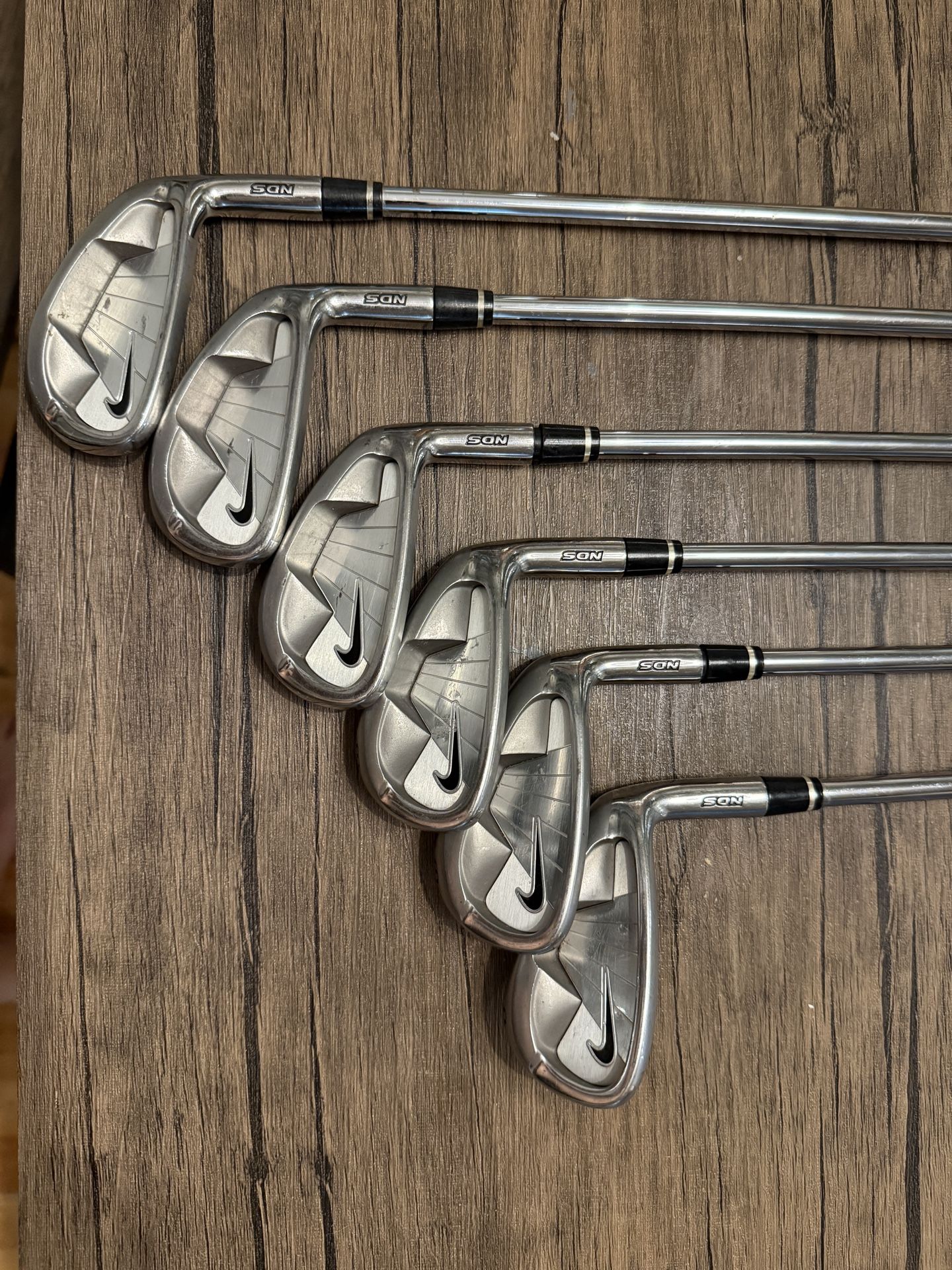 NIKE NDS MENS RIGHT HANDED IRONS (4-PW NO 7)