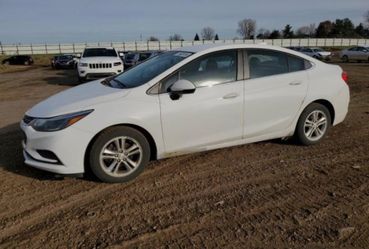 White 2017 Chevy Cruz