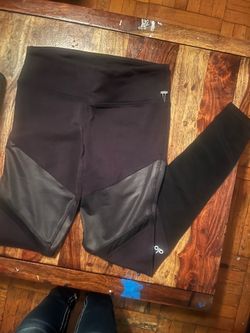 Alo legggings black sz small