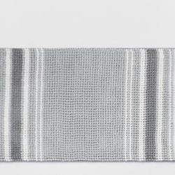 20"x34" Low Chenille Memory Foam Bath Rug - Threshold