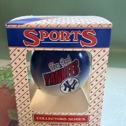 NY Yankees collector series Christmas Ornament