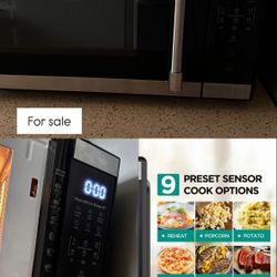 Hamilton Beach microwave Black 1,000 watts 9 cooking options (2 years)