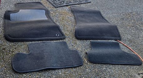 Dodge Challenger Mats