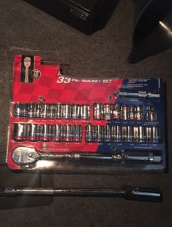 Nearly New Still in package Socket Wrench set
