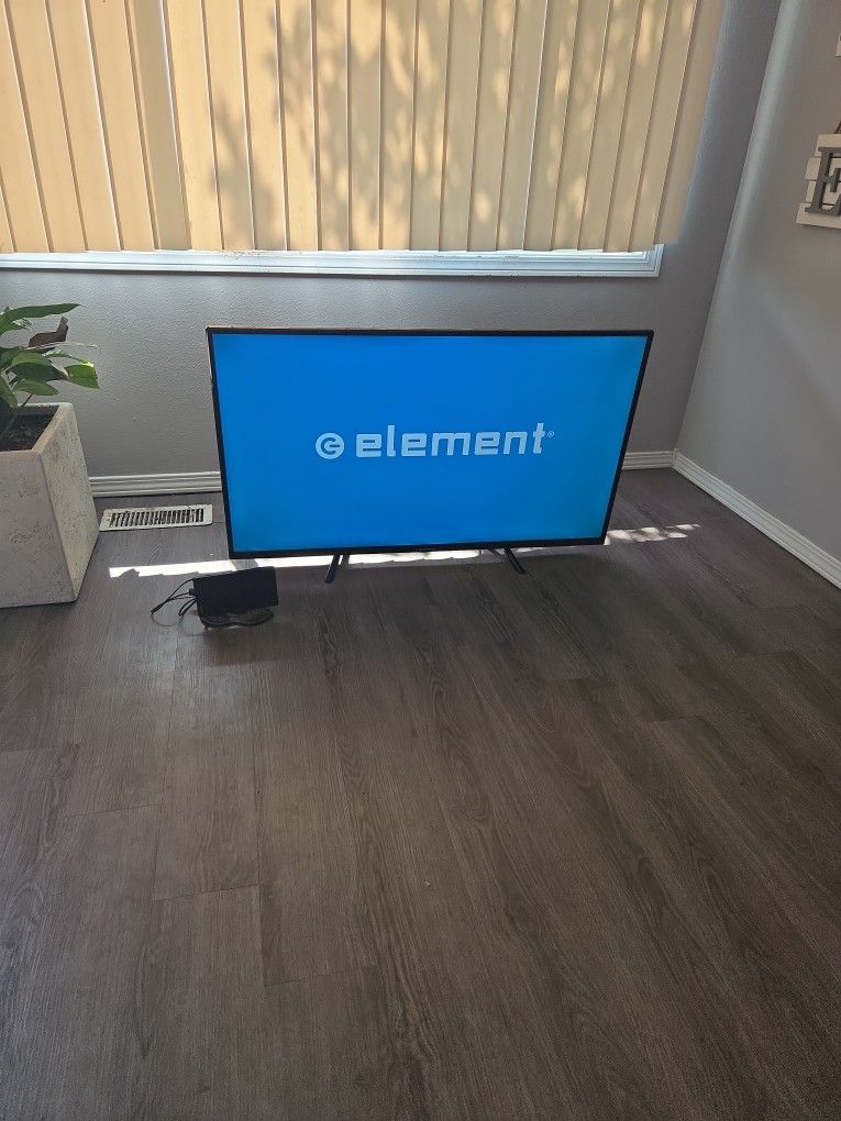 Element 43 Inch Led Smart TV