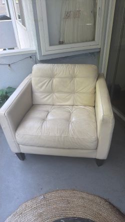 White couch chair