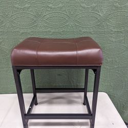 24in Bar Stool 