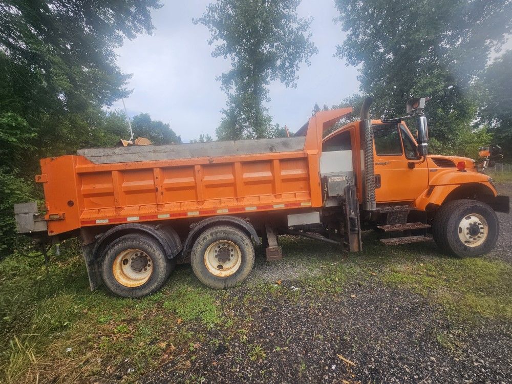 2009 International MaxxForce