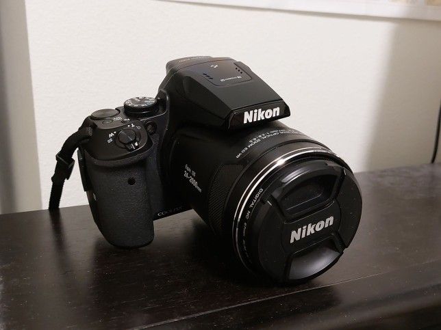 Nikon Coolpix P900 Superzoom Camera