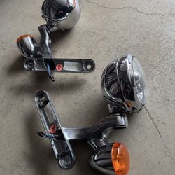 Harley Davidson Passing Lamps 