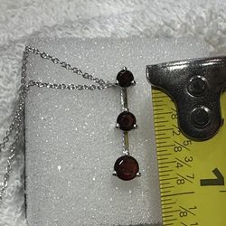 Beautiful garnet necklace