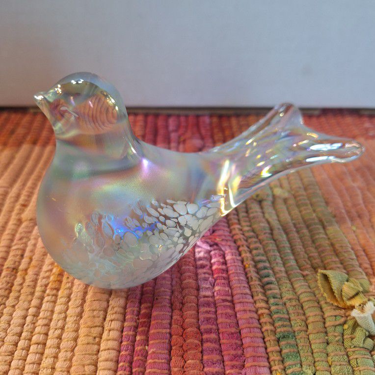 Vintage Iridescent Art Glass Bird FIGURINE PAPEPWEIGHT made by BALOS

