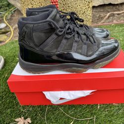 Jordan 11 “Cap and Gown” LOOK AT DESCRIPTION 
