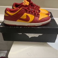 USC Dunks