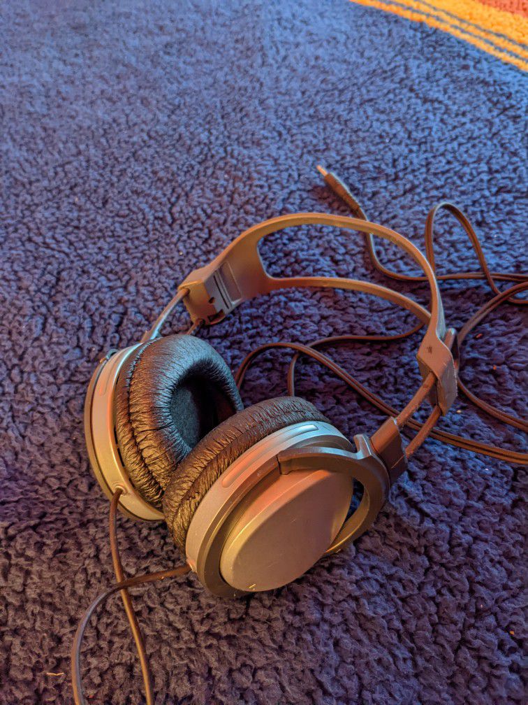 Sony Stereo Headphones. Lightly Used, Great Sound Considering They're Over Ten Years Old...