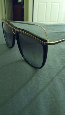 GUCCI GLASSES