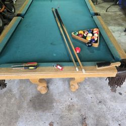 6 Ft pool table